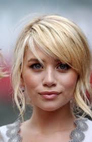Ashley Olsen Photo Ashley Olsen Layered Hair With Bangs Hair Styles Hair Beauty
