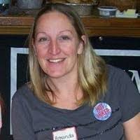 Amanda Farner's Instagram, Twitter & Facebook