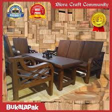 Pada artikel ini, anda akan mengetahui cara finishing kursi kayu mahoni dengan cat plitur. Jual Set Meja Kursi Kayu Jati Tebal Motif Klasik Meja Tamu Kursi Sudut Plitur Melamin Dof Di Lapak Bloralapak Bukalapak