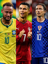 🇭🇷 Se terminó el último Mundial de Luka Modrić. El genio humilde que  hacía parecer fácil lo imposible. 🇧🇷 Se terminó el último Mundial de  Neymar. La última sonrisa del jogo bonito,