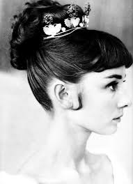 Hey hey, i'm excited to show ya this recreating iconic audrey hepburn hairstyles, all modern 60's looks all inspired by the beautiful and classy audrey. Audrey Hepburn Hairstyles