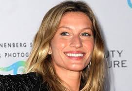 Ex-loira do É O Tchan mostra sua filha Bella