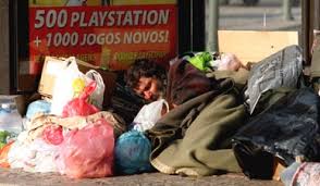 <meta name=description content=lista de empresas relacionadas com pobreza em portugal. Risco De Pobreza Em Portugal Desceu Bom Dia Belgica
