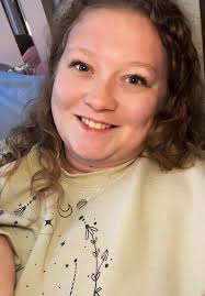 *spongebob voice* 4 Hours Later… #spongebob #audiobook #batch  #thenightingale #kristinhannah #bookshelforganization #timeflies #fyp #books