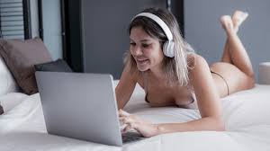 ポルノに対して肯定的な若い女性は性的幸福度が高いとの研究結果 - GIGAZINE