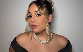 Flávia Monteiro Já esqueceu Rúben Silvestre e apresenta novo namorado: "É  muito gato"