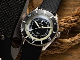 17 American Watch Brands That Should Be ...