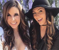 Profile for Danielle Weatherly