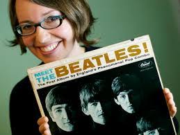 Molly Ledford's Instagram, Twitter & Facebook