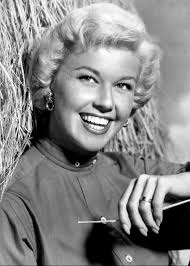 Doris Day (1946) https://en.wikipedia.org/wiki/Doris_Day