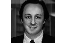 Mathieu Molliere : Directeur de la communication marketing et de  l'innovation du groupe Frey