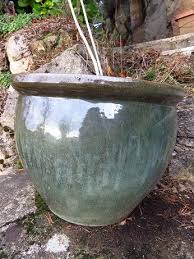 pot terre cuite emaillee pot de fleurs pot en terre cuite planter tomates