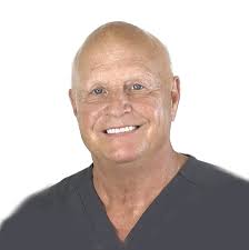 Larry Reuter's Instagram, Twitter & Facebook