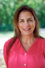 Meet Our Faculty & Staff