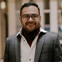 70+ "Dr. Robin" profiles