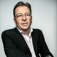 10+ "James Kinghorn" profiles