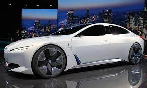 Den bmw i4 (2021) erkennen wir nicht nur am progressiven design, sondern vor allem am bis zu 530 ps starken elektroantrieb. Bmw I4 2021 Preis Innenraum Marktstart Autozeitung De Neue Autos Bmw Elektroauto
