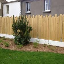 Pour compléter votre clôture en claustra en bois, nous vous recommandons d'installer un portillon en bois afin que l'ensemble soit cohérent. Cloture Bois Jardin Panneau Et Lame Bois Bois Expo