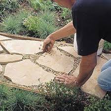 Irregular flagstone, dimensional flagstone, circular steppers. Pin By Karla Leon On Garden Flagstone Path Backyard Projects Garden Paths