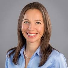 Find real estate agents who hire Diane at Stelio Media