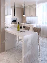 Tabourets pour comptoir, bar, ou cuisine.tous les styles en stock : Bar Comptoir Avec Chaises De Bar Dans La Cuisine De Luxe Dans Le Style De L Art Deco En Blanc Rendu 3d Banque D Images Et Photos Libres De Droits Image 66444531