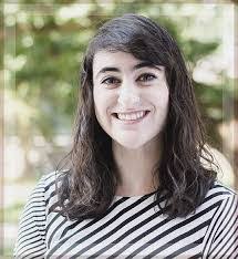 Leah Robbins's Instagram, Twitter & Facebook