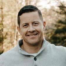 Dan Mitchum's Instagram, Twitter & Facebook