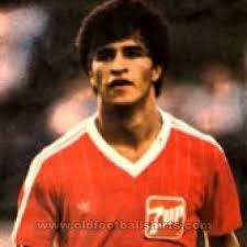 Argentinos juniors, la paternal, distrito federal, argentina. Argentinos Juniors Home Football Shirt 1985 1986