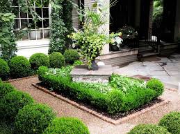 The Collins Group Inc Jdp Design Featured Gardens Crescent Avenue Residence Greenville Sc Landscape Design Garden Windows Garden Urns