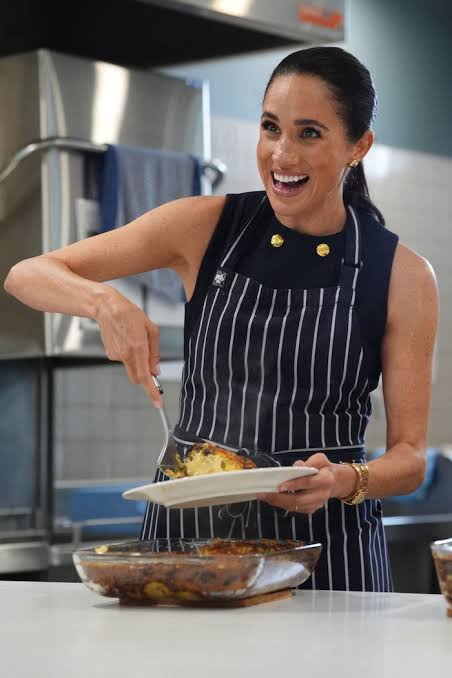 Findige Geschäftsidee - Herzogin Meghan macht Australien-Looks zu Geld | krone.at