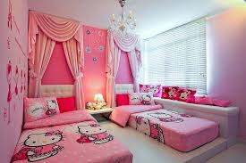 Kami kongsikan kepada anda 40 idea dan inspirasi bilik tidur dengan rona warna pastel dan lembut yang tidak terhad kepada bilik anak perempuan tetapi juga sesuai. 13 Bilik Tidur Hello Kitty Untuk Anak Anda Yang Comel Hiasan Bilik Anak