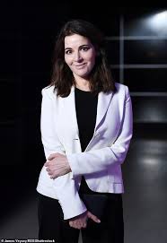 Nigella lucy lawson (born 6 january 1960) is an english food writer, chef and cooking show host. Nigella Lawson Admits She Is Anxious About Leaving Lockdown Because She S Gone Feral Readsector