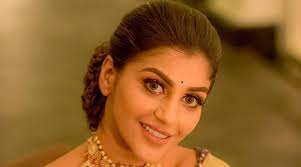 Yashika's father who is currently in delhi has informed that his daughter is in a very critical state. Xsc Qkv4yqtuem