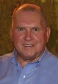 Robert Huckeba's Instagram, Twitter & Facebook