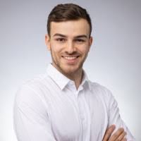 55900+ perfiles de «Darius The»