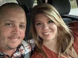 Amanda Pridgen's Instagram, Twitter & Facebook