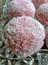 Snowballs Ingredients 125 Grams Of Fatima Sydow Cooks Facebook