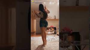 رقص هند القحطاني بالشورت الداخلي youtube