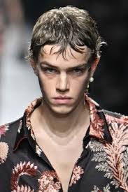 Luis Mueller's Instagram, Twitter & Facebook