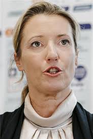 Pflegekammer-Präsidentin Sandra Postel: „Differenziertes Leistungsrecht für  Pflege“