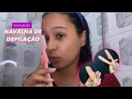 DEPILAÇÃO FACIAL COM NAVALHA