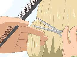 I capelli crespi o ricci/frisé si gonfiano più . 4 Modi Per Ridurre Il Volume Dei Capelli Wikihow