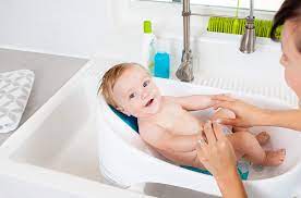 Sit upright and hold your baby against your chest. The 10 Best Baby Bath Tubs Parents