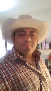 Ramiro Chavarin (@ramirochavarin)