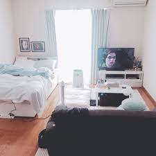Adorable 77 Magnificent Small Studio Apartment Decor Ideas Https Livingmarch Com 77 Magnifi Small Apartment Bedrooms Studio Apartment Layout Apartment Layout