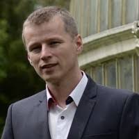 Christopher Cichowicz's Instagram, Twitter & Facebook