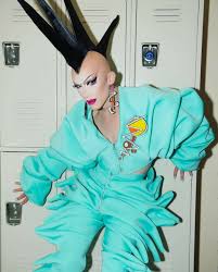 Rpdr s10 viewing party with sasha velour, blair st. Proof That Sasha Velour Was One Of The Best Dressed Queens In Drag Race Herstory Sydney Yaeko