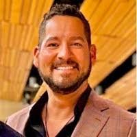 Johnny Arispe's Instagram, Twitter & Facebook