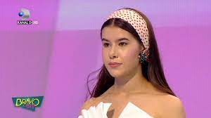 Download millions of videos online. Bravo Ai Stil 01 06 2017 Denisa Si A Adus Surioara La Bravo Cat De Frumoasa E Timeea Youtube