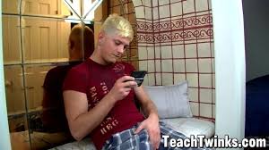 Good looking twinks on assfucking 5 min. Good Looking Twinks On Assfucking Man Good Gay Good Looking Gay Mobileporn